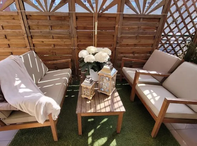 شقة Czerwone Maki *