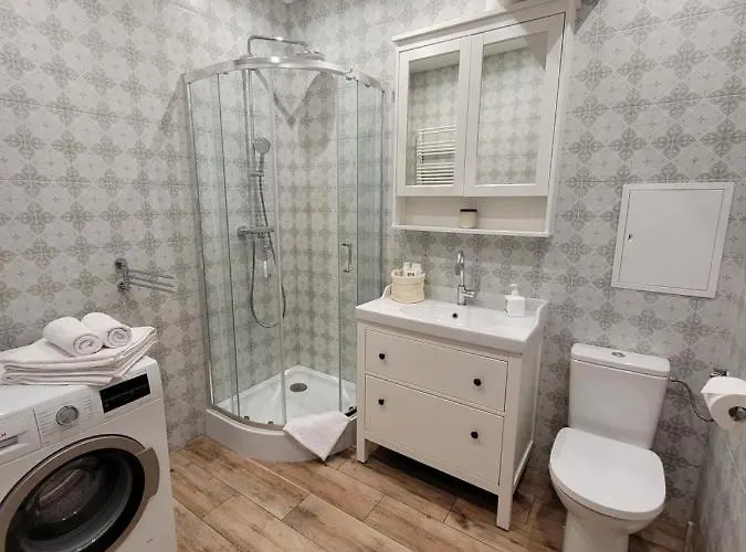 Czerwone Maki وارسو