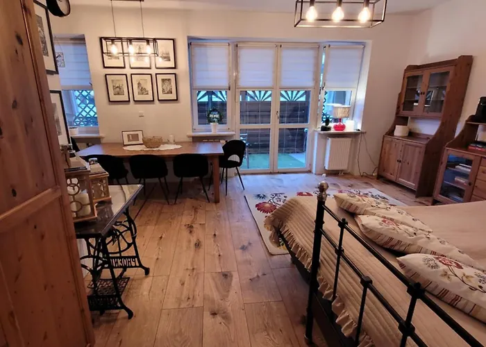 Czerwone Maki شقة *