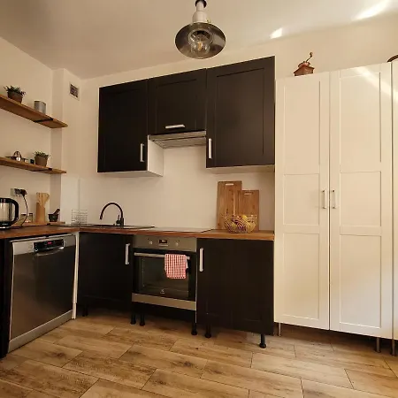 Czerwone Maki Warszawa